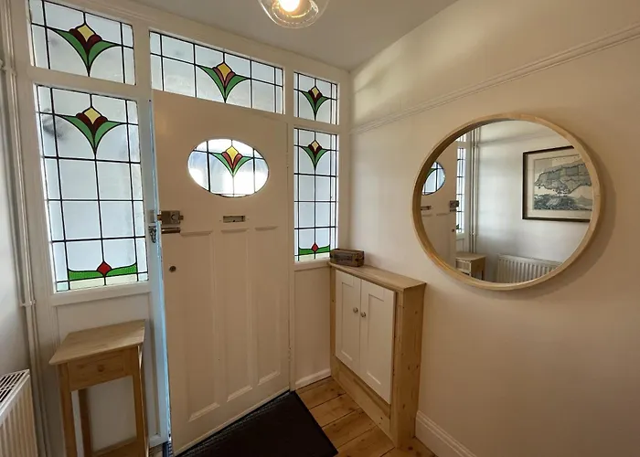 Harmonious Family In Westbury-on-trym