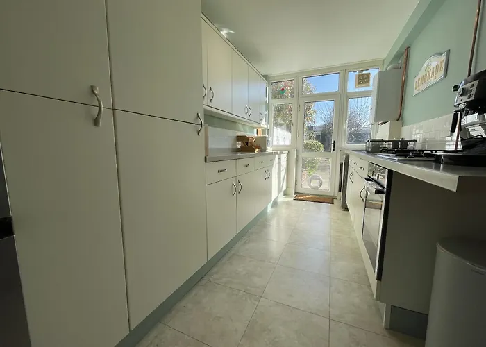 Nyaraló Harmonious Family In Westbury-on-trym *