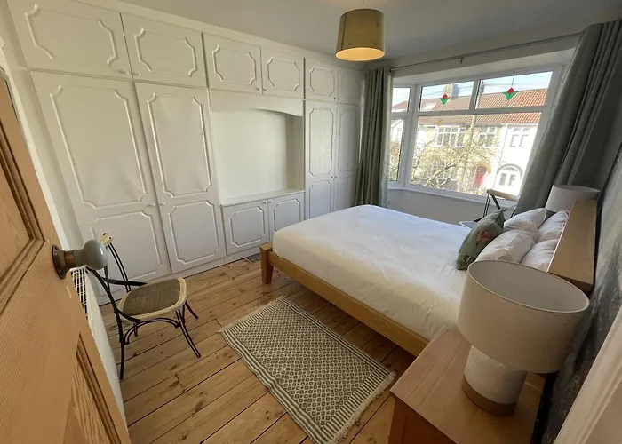 Holiday home Harmonious Family In Westbury-on-trym Bristol