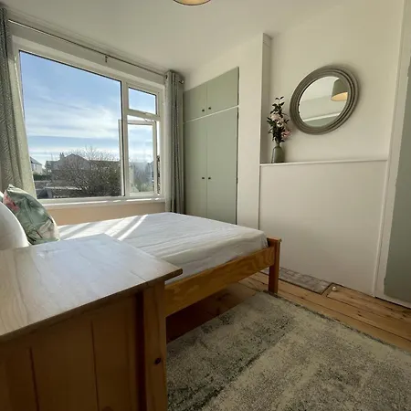 Nyaraló Harmonious Family In Westbury-on-trym *