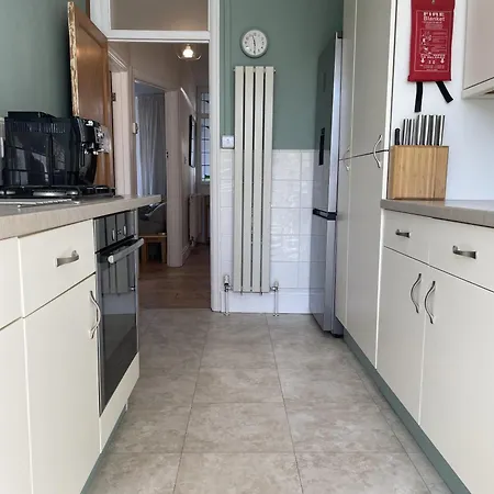 Harmonious Family In Westbury-on-trym *